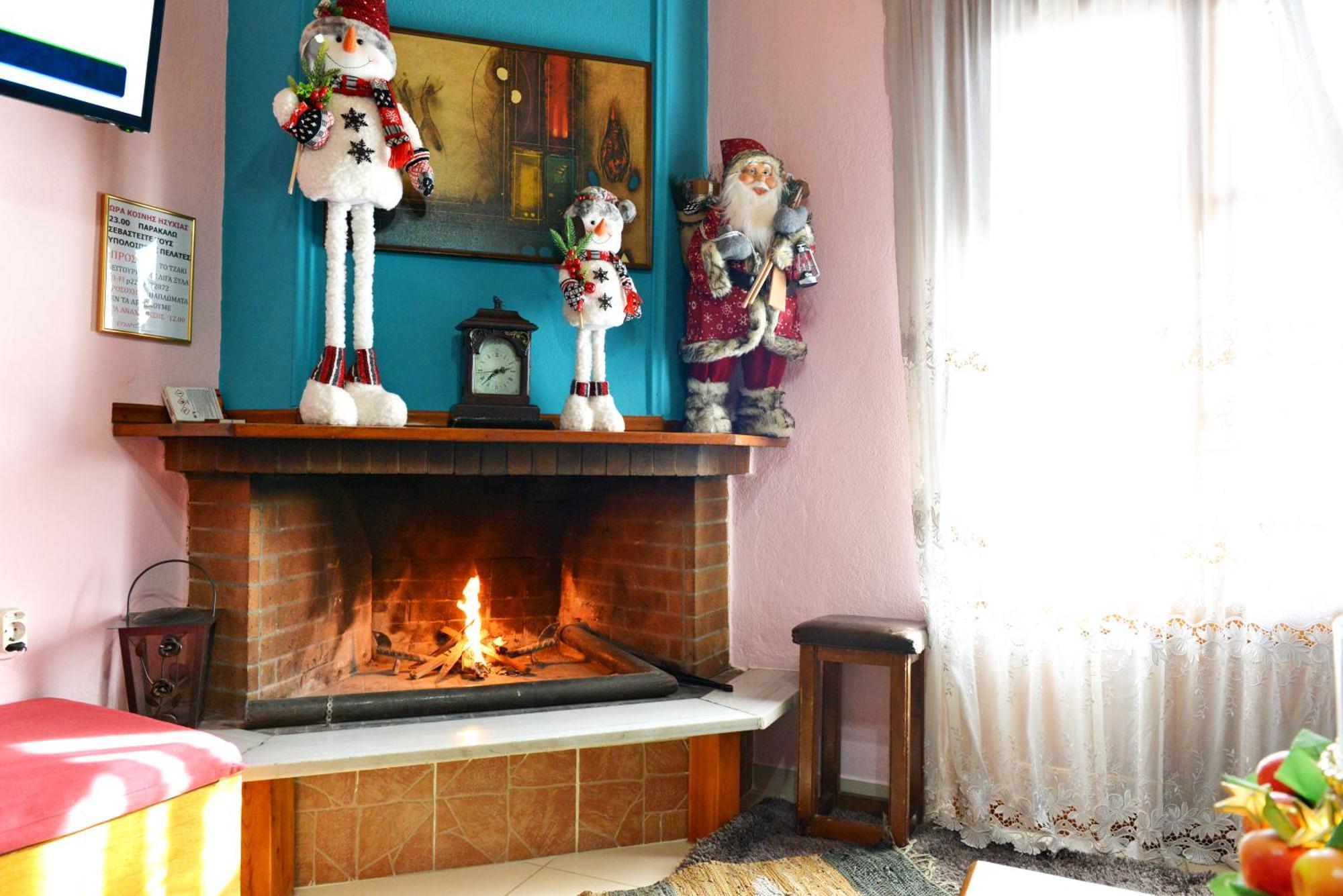 Patriko Appartement Arachova Buitenkant foto