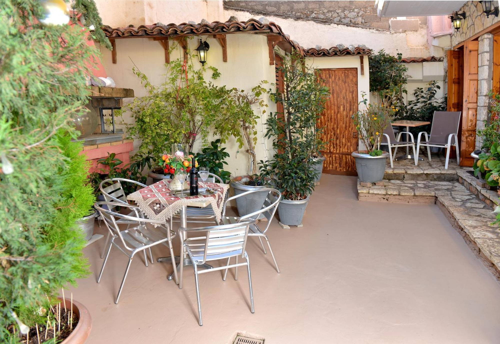 Patriko Appartement Arachova Buitenkant foto